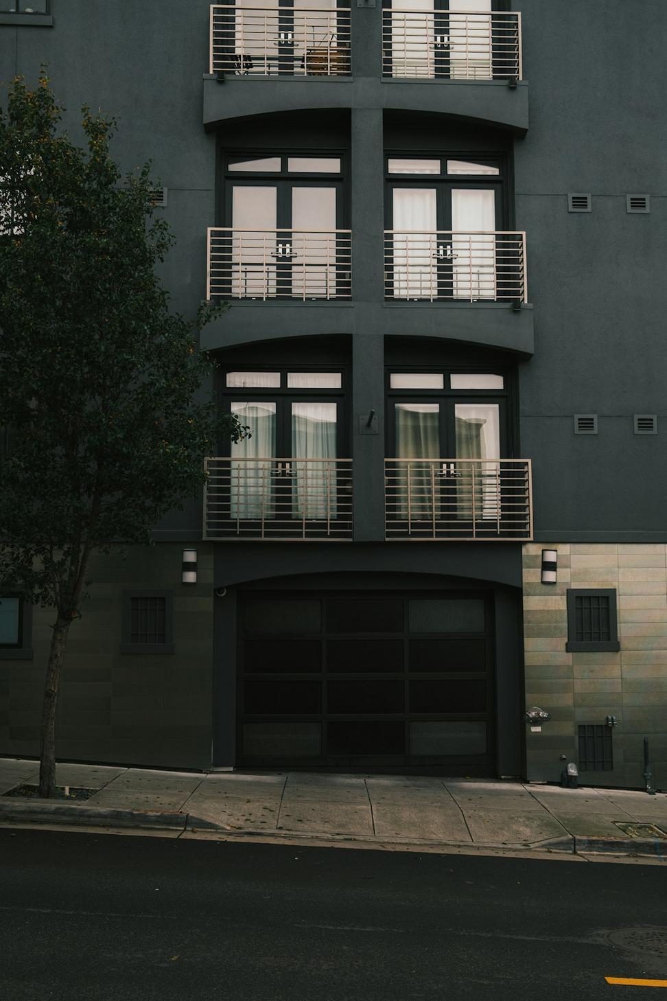 Coastal Modern Residence